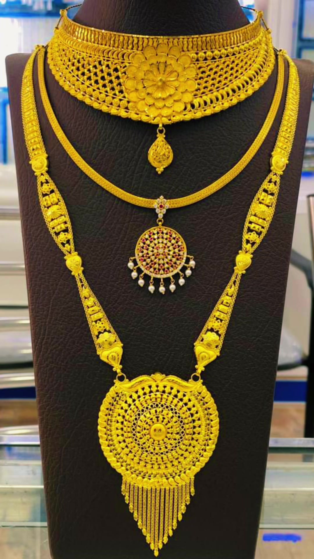 @181,Vishnu Jewellery