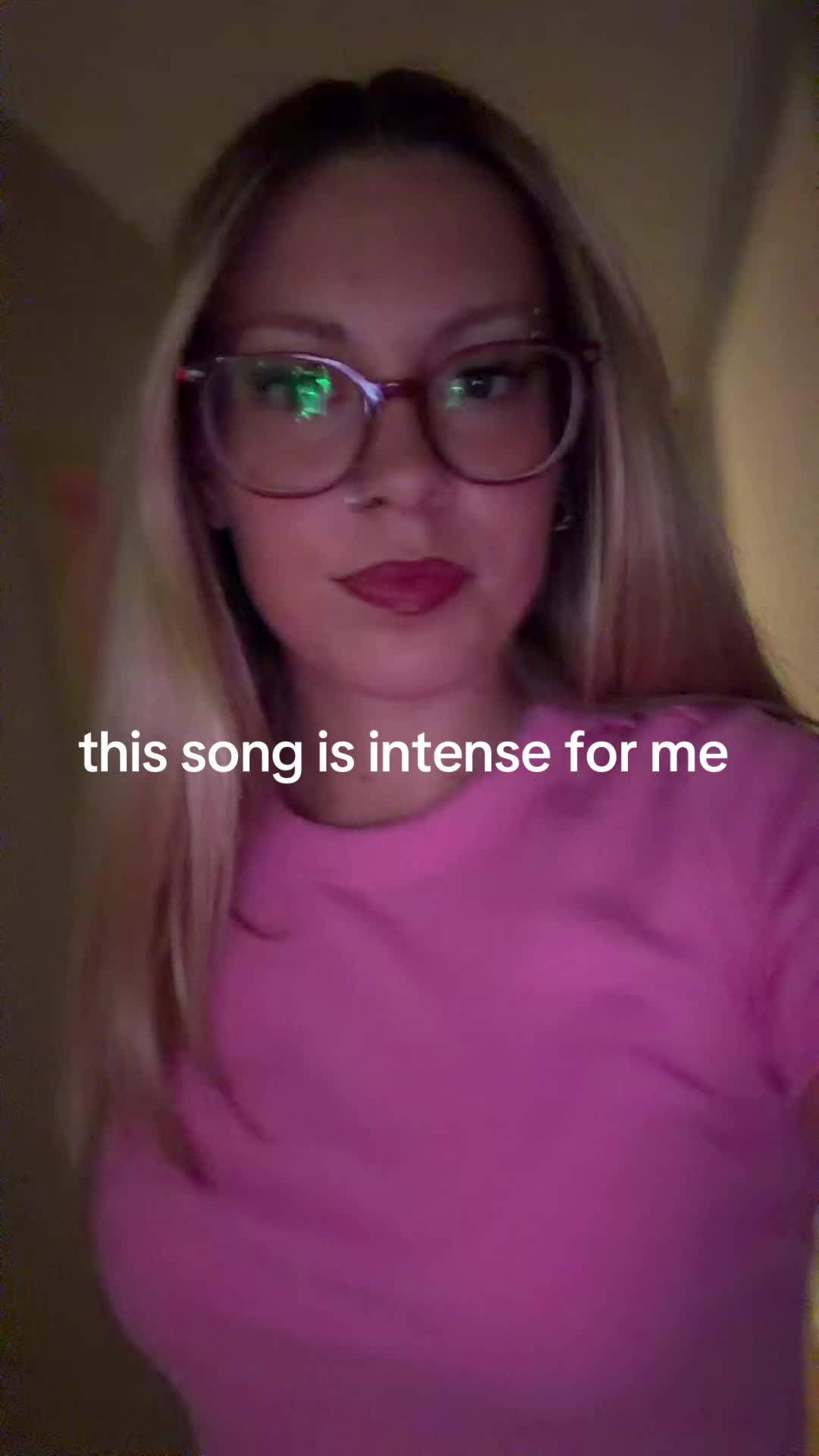 @emery👯&zwj;♀️