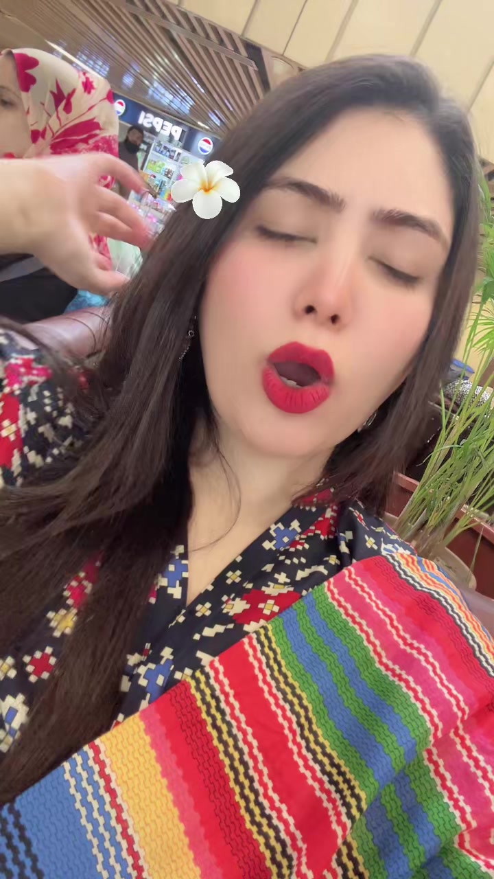 @Alish🔥