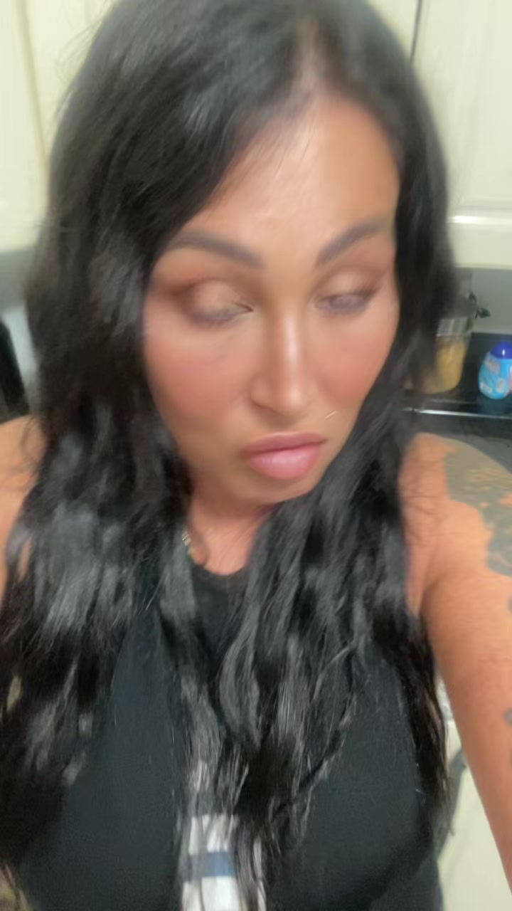 @Italiangirl🇮🇹native🇨🇦🇨🇦