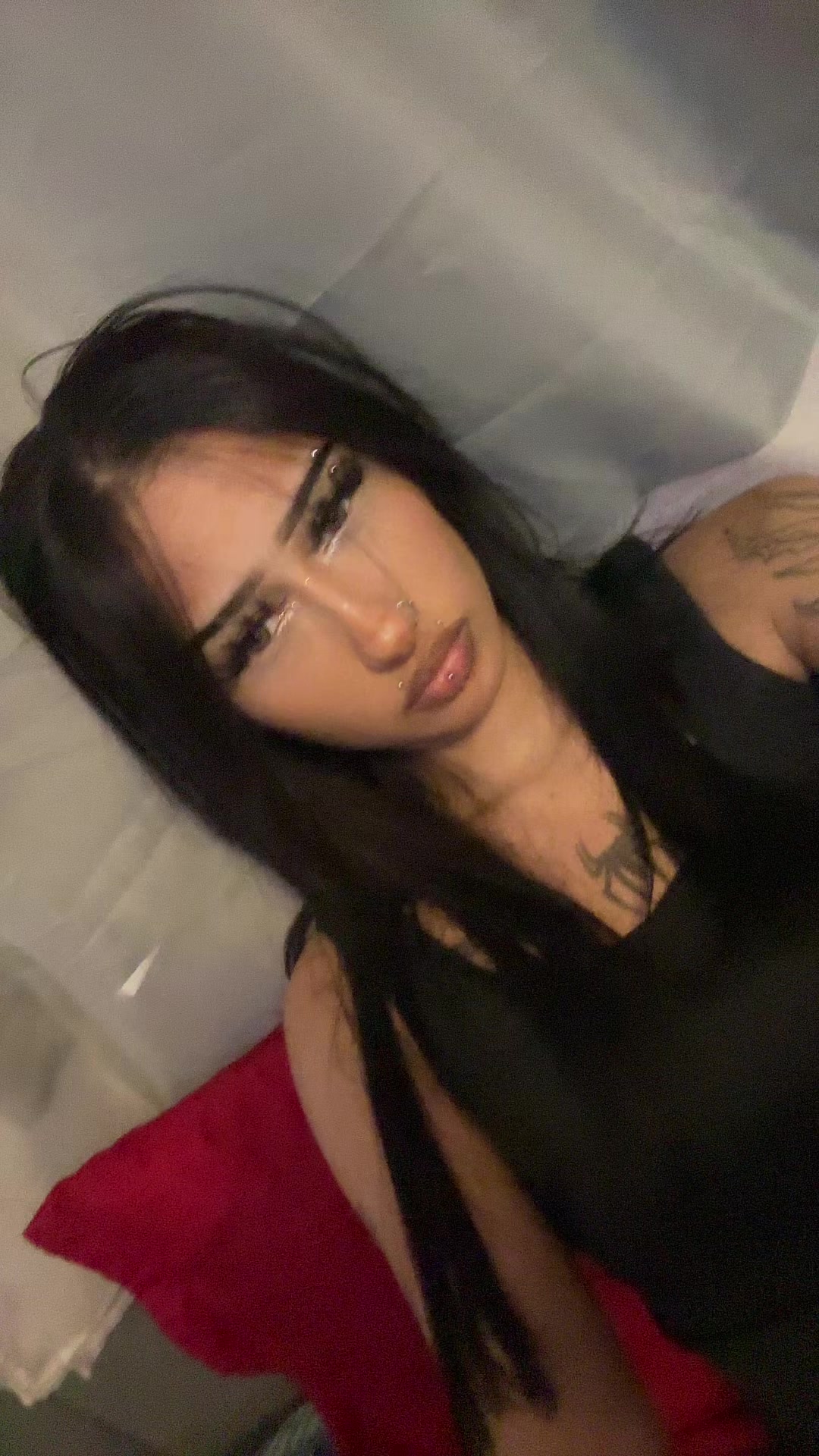 @Nivy is Back🎀
