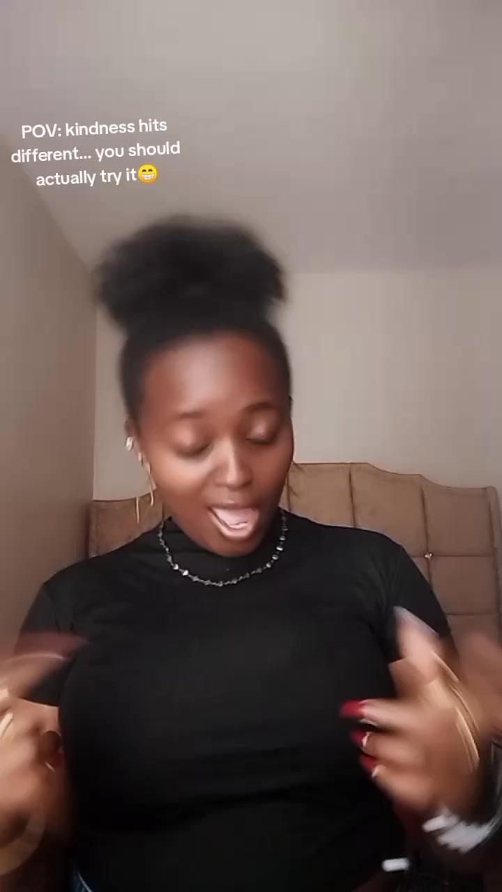 @Fayeelonzi