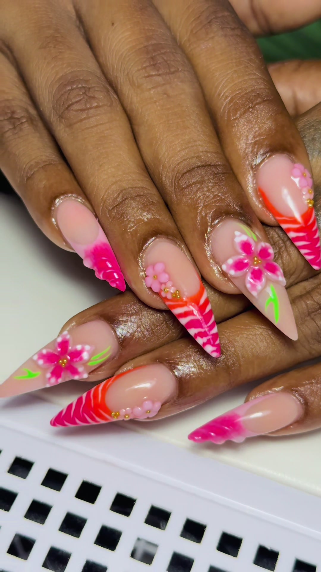 @Caline's Beauty Bar