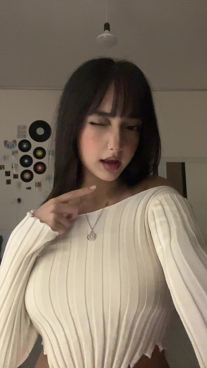 @🐚