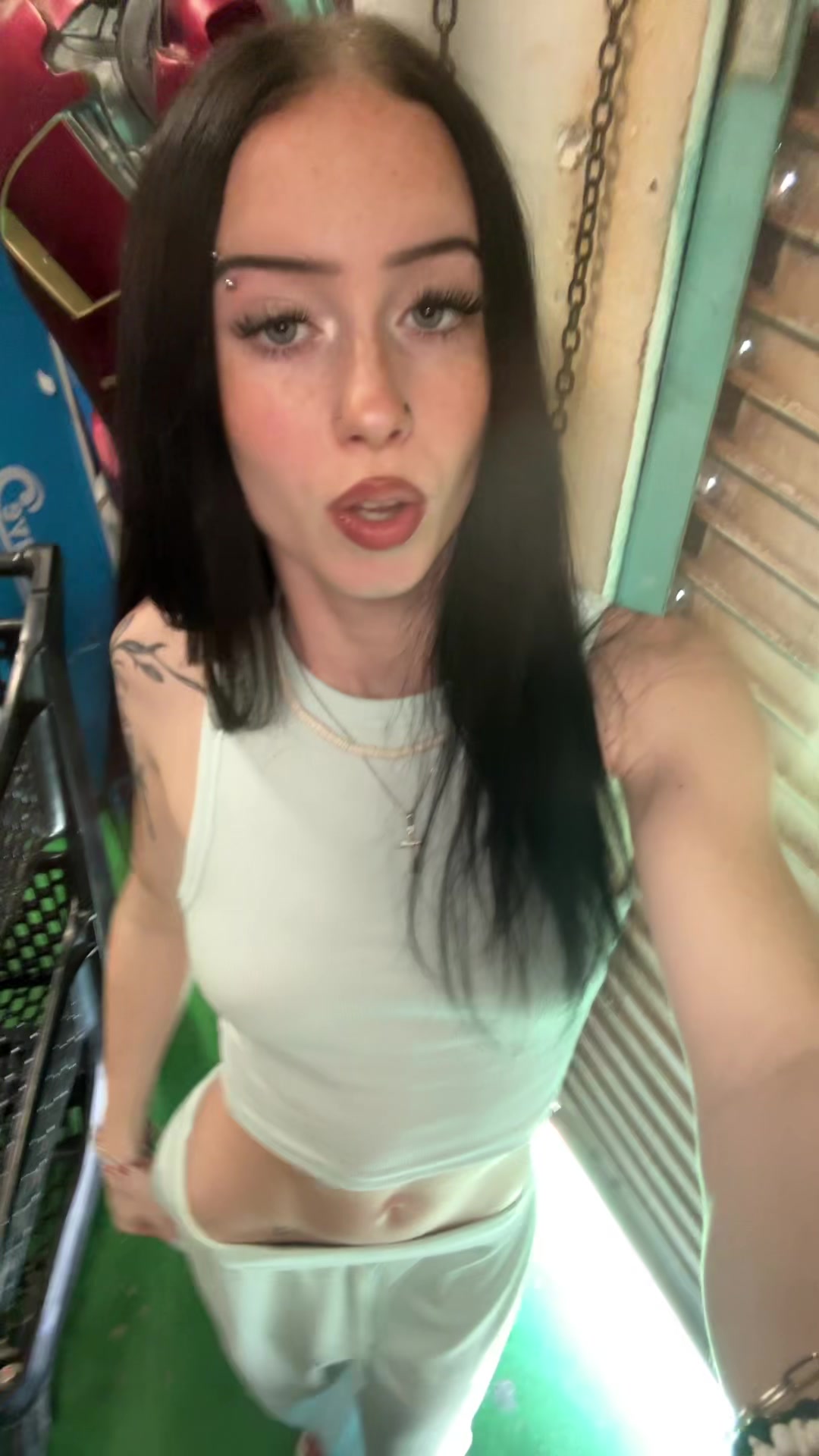 @comehelpmads