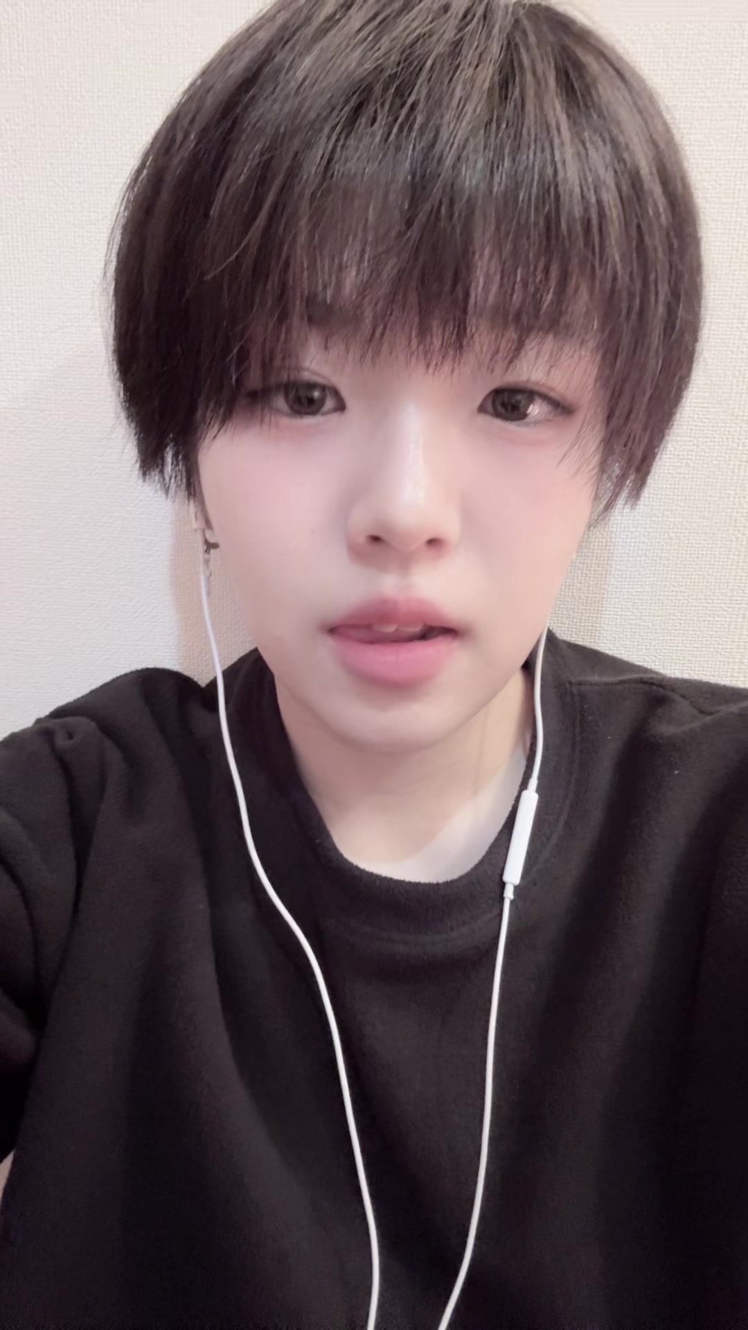 @ろく
