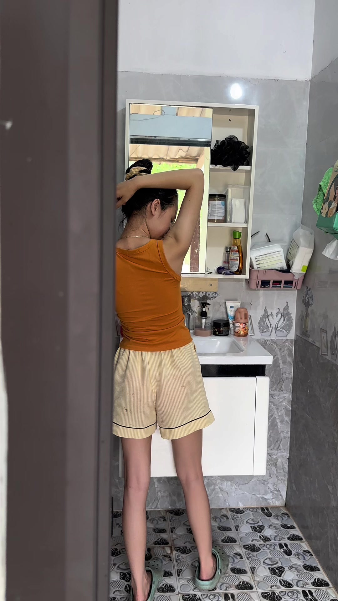 @Toản tưng tửng