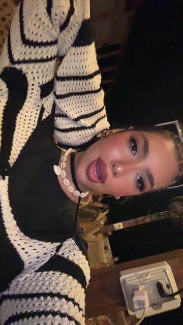 @F.