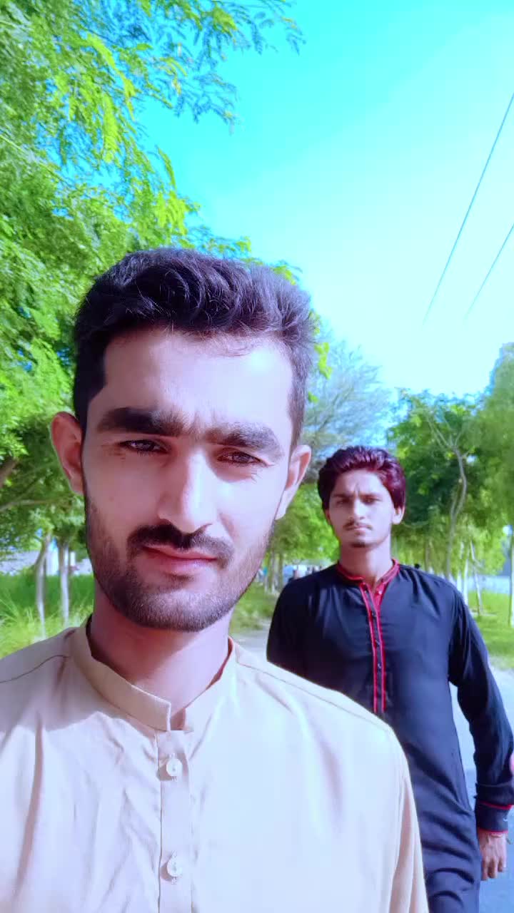@سوہنڑے لوگ دلاں دے روگ