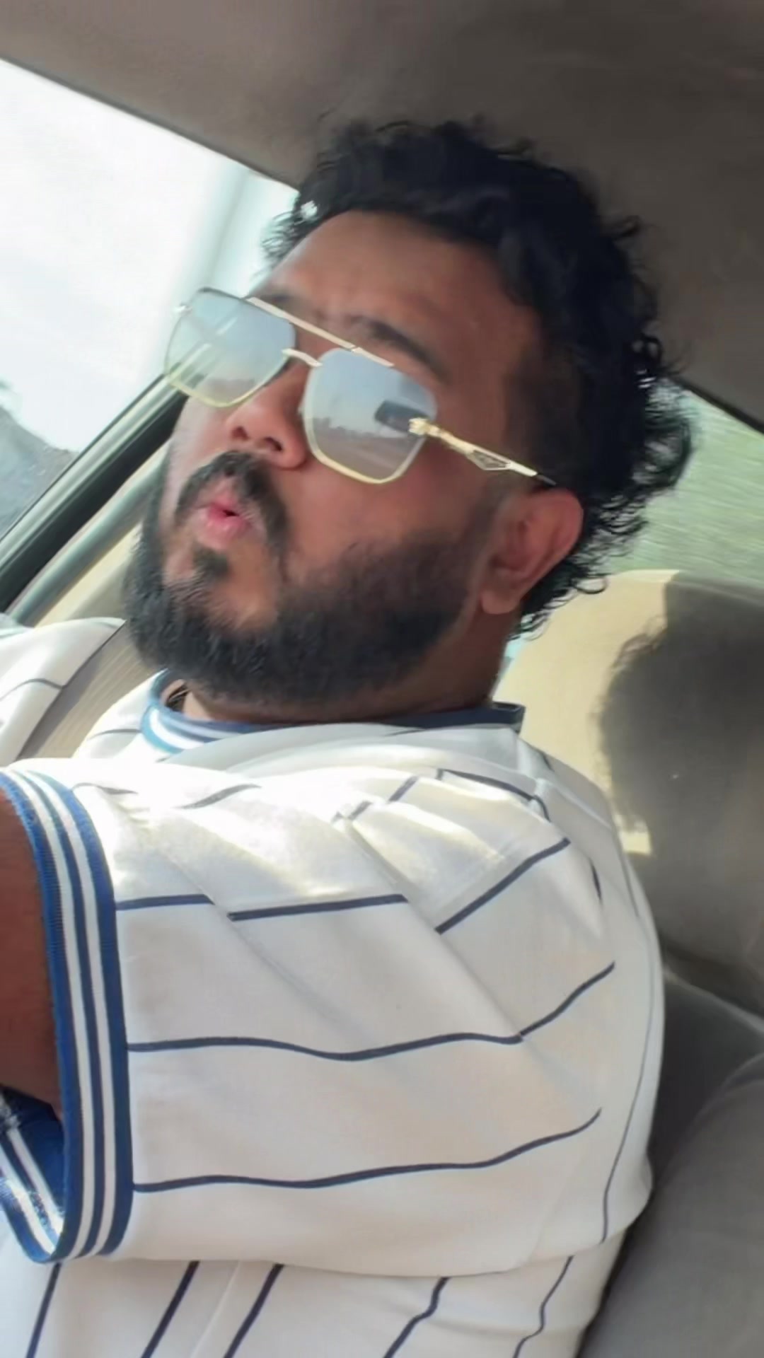 @Kurdi