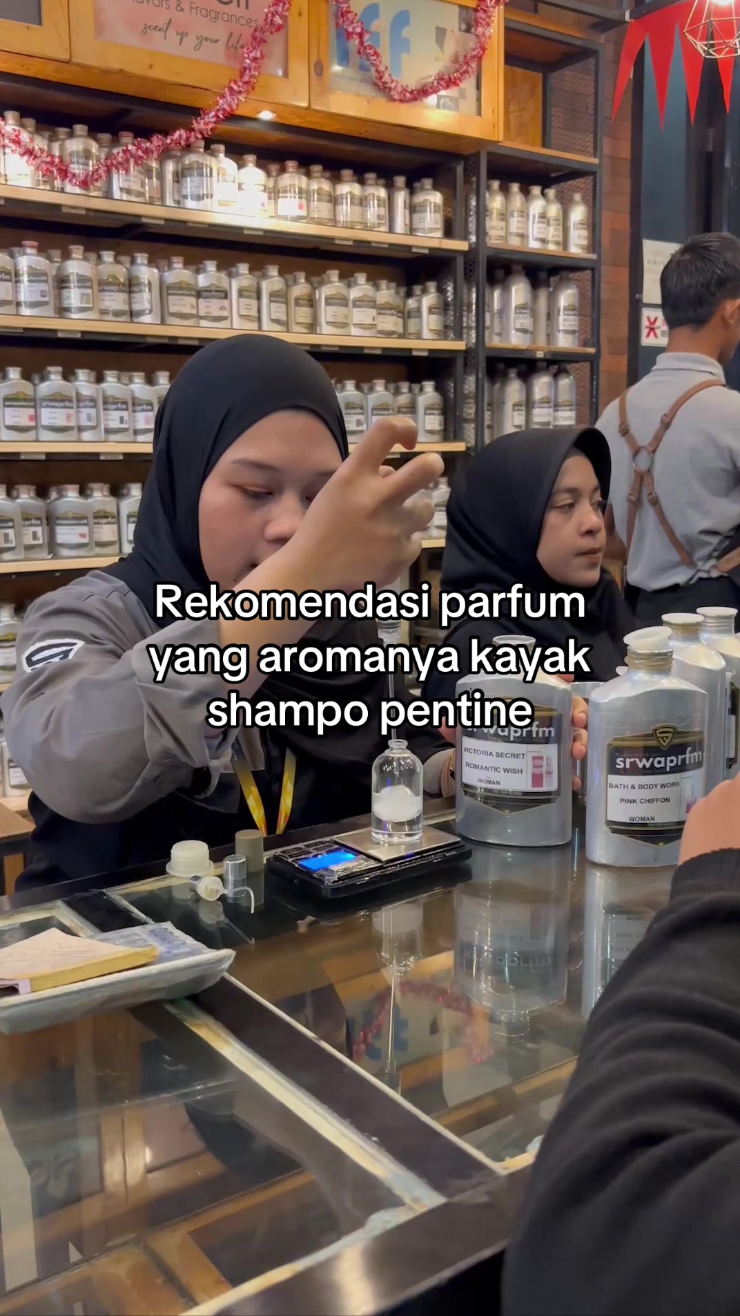@Toko Sarwa Parfum