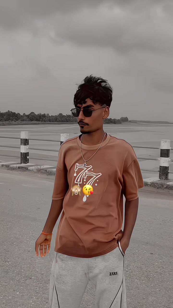 @🥰🥀BhojpUriyA King🥀😘