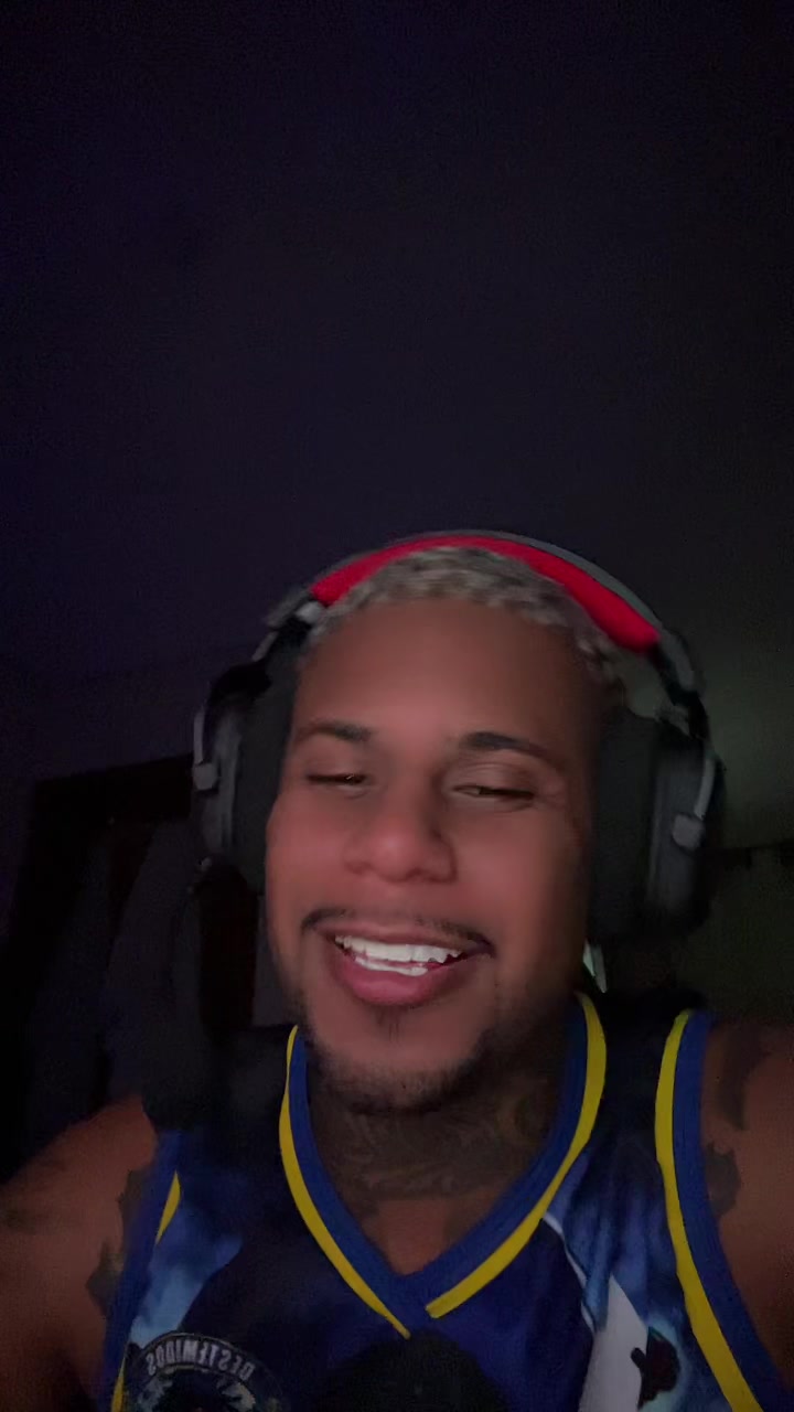 @VAI PT MANDA PRA ELAS 🌴🇨🇴