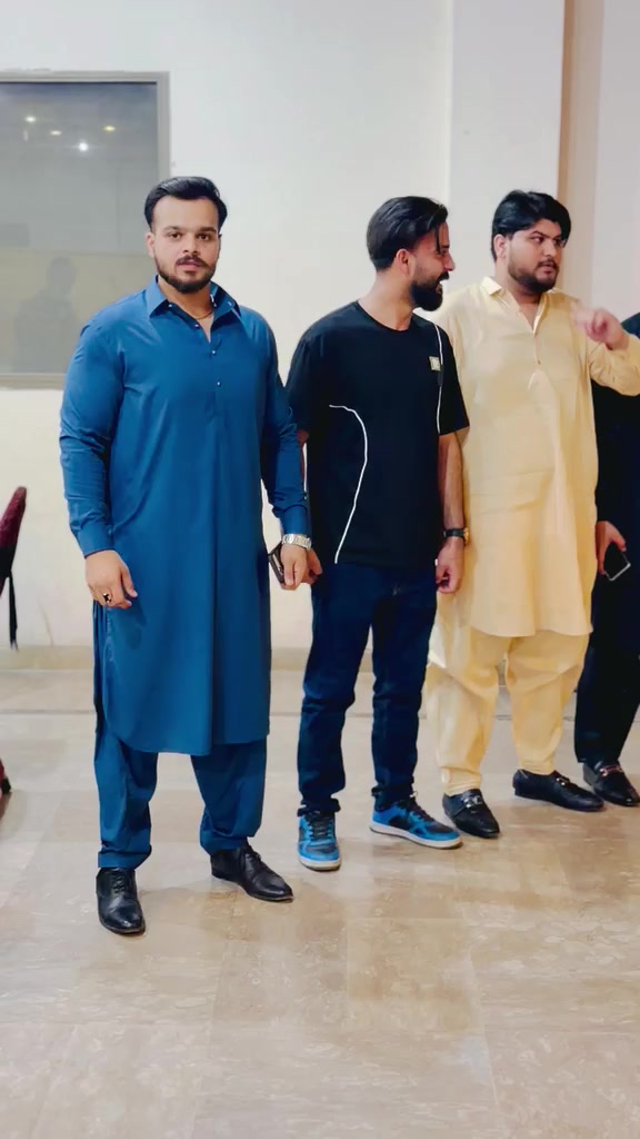 @FARHAN JANJUA ™