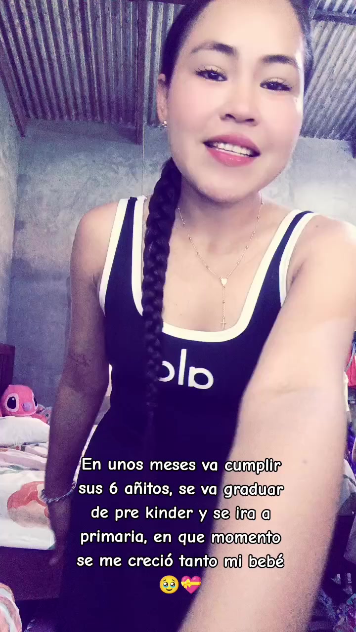 @𝙻𝚎𝚜🍓