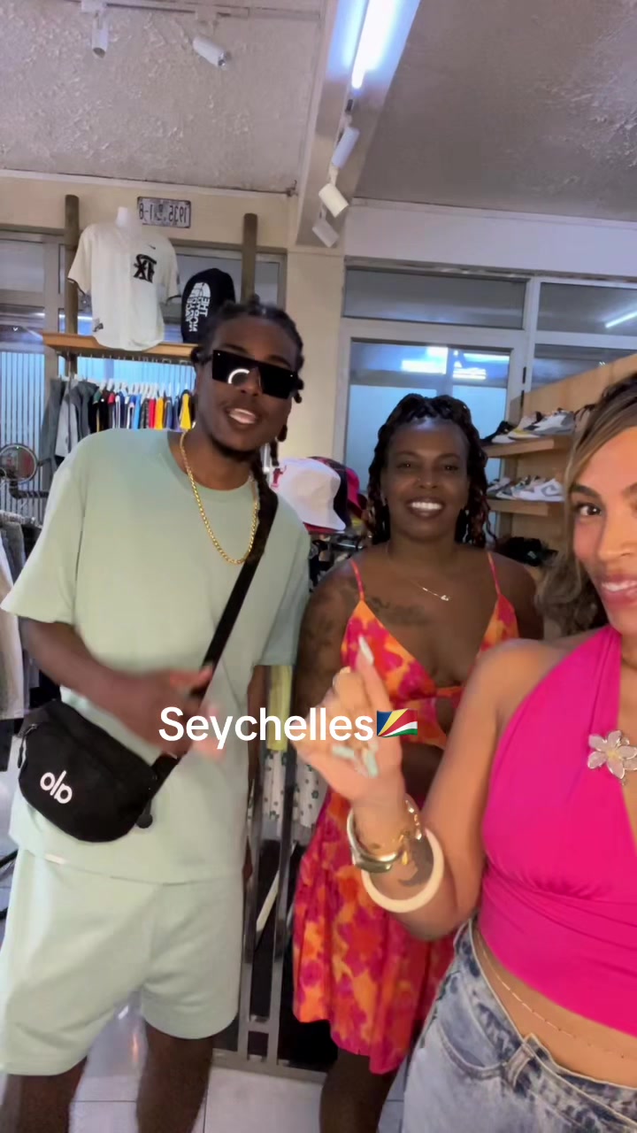 @🌞Cassandra🥥🌴🌺