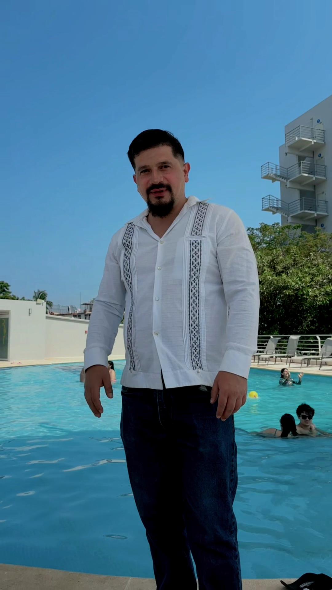 @Alberto G. Darder.