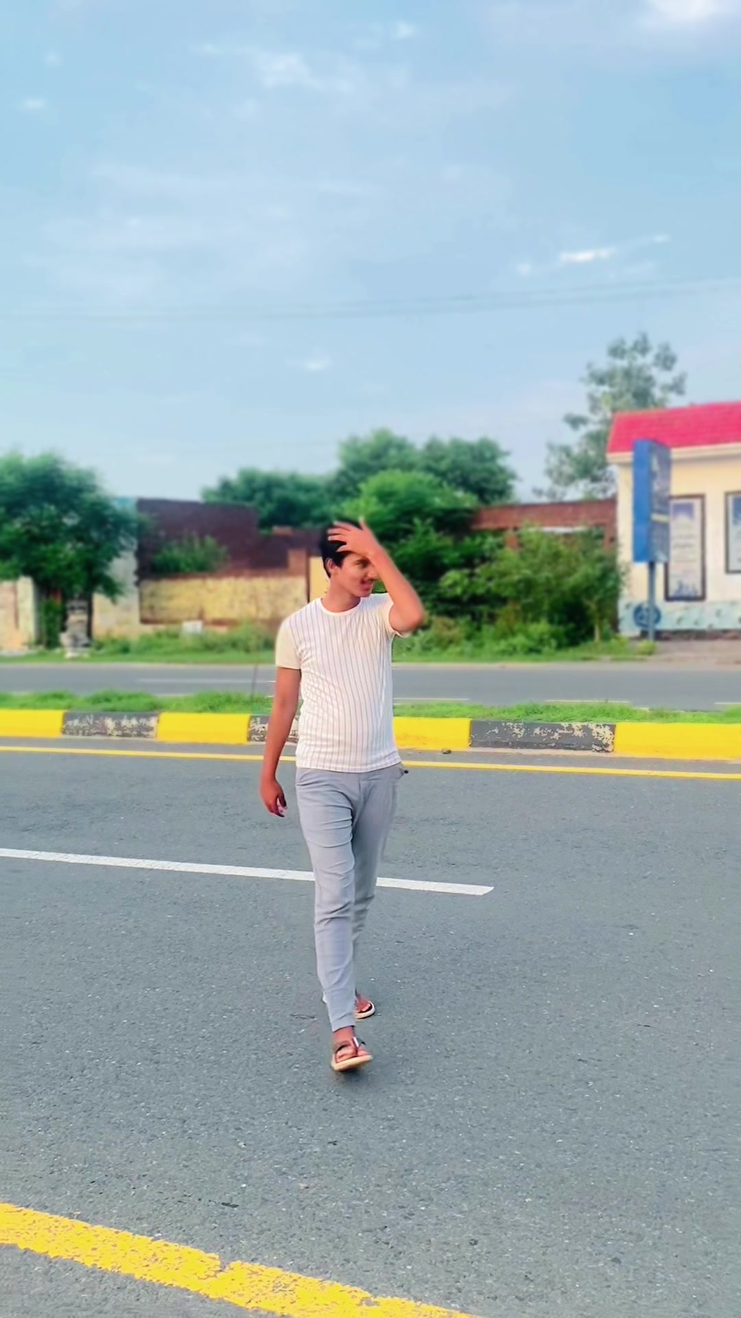 @ھنجرا تتلےعالی🤫