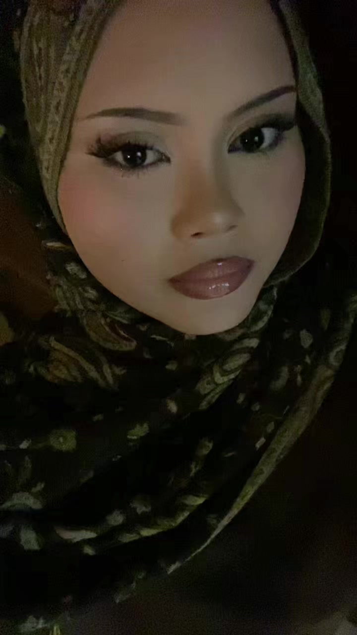 @فاطمة