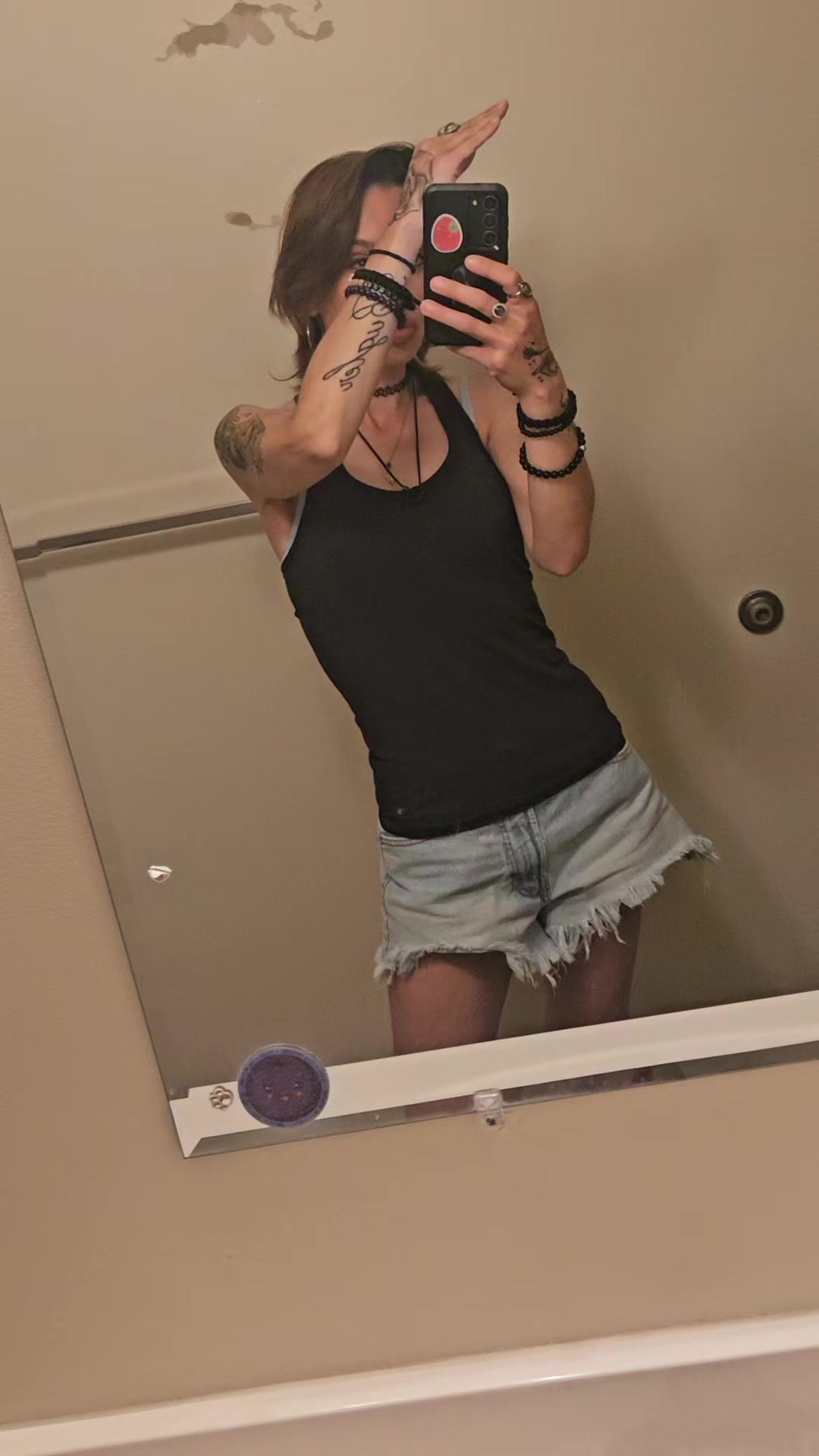 @Nicbug02