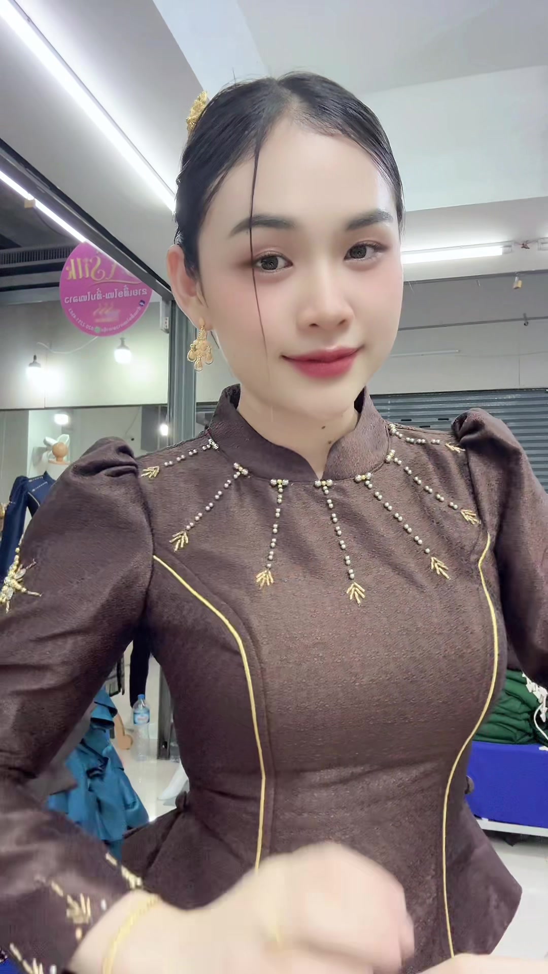 @ຊື່ເພສ: ຮ້ານເສື້ອໄໝລາວລາຄາຖືກ