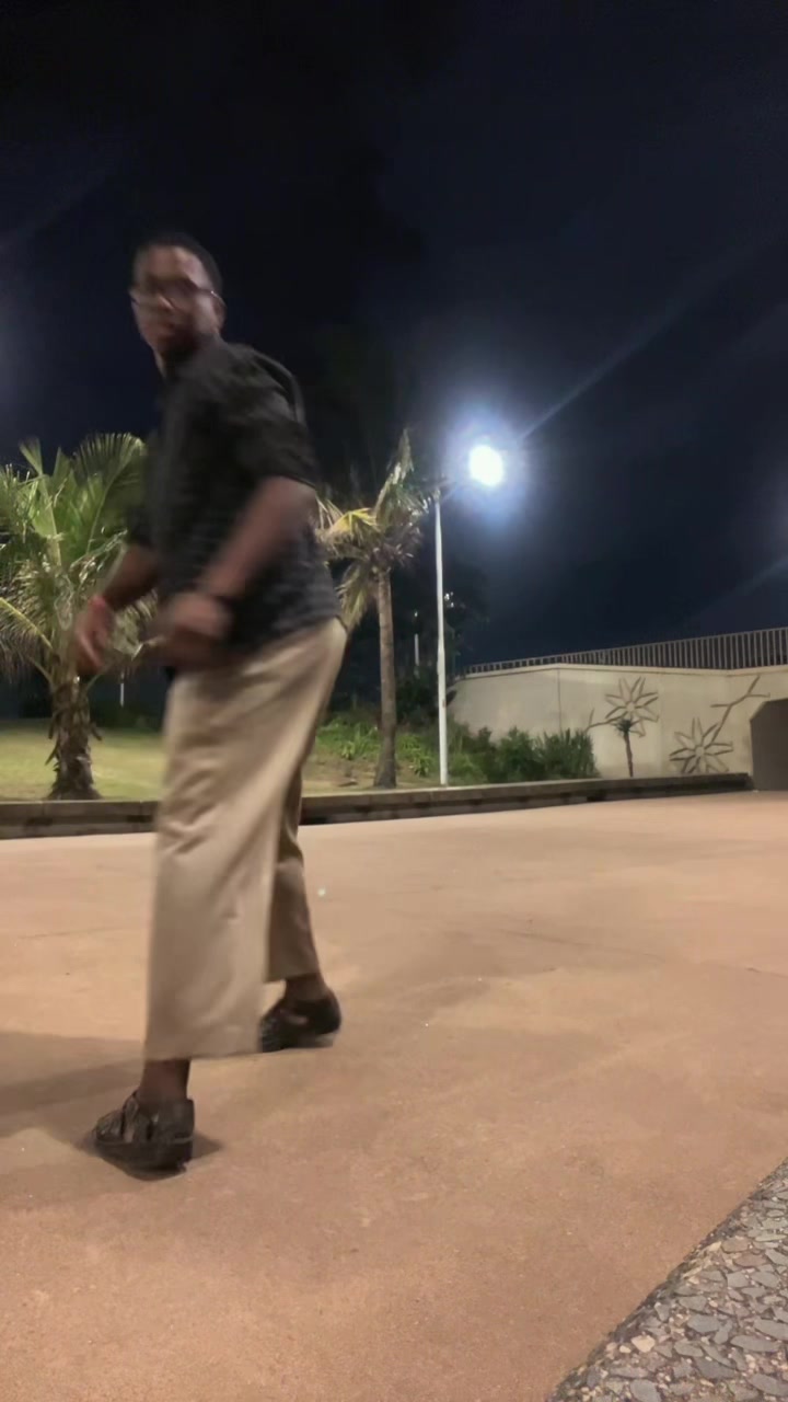 @bhubesi_