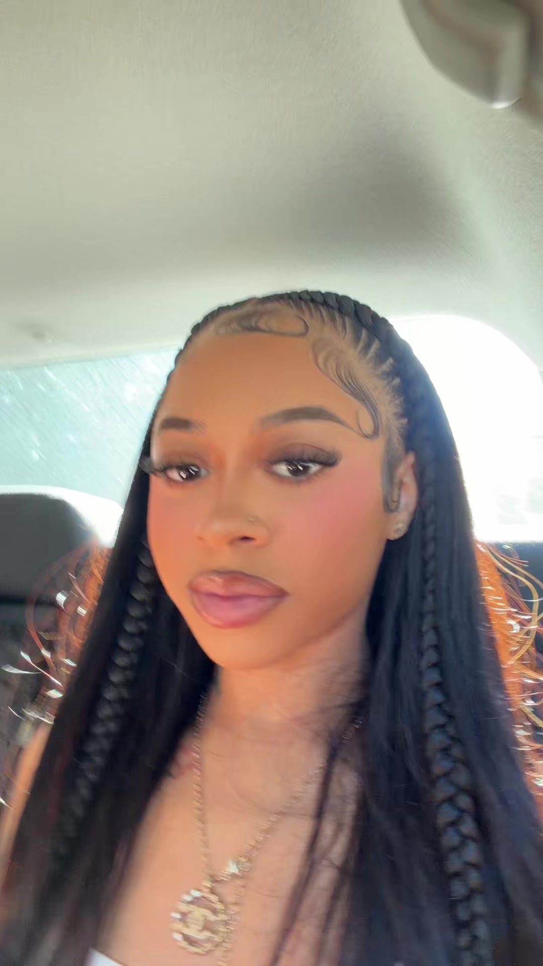 @Brattyfindomnii 👸🏽