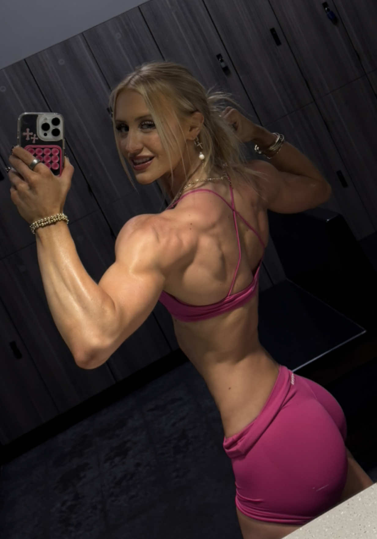 @Sydneyxfreeweights