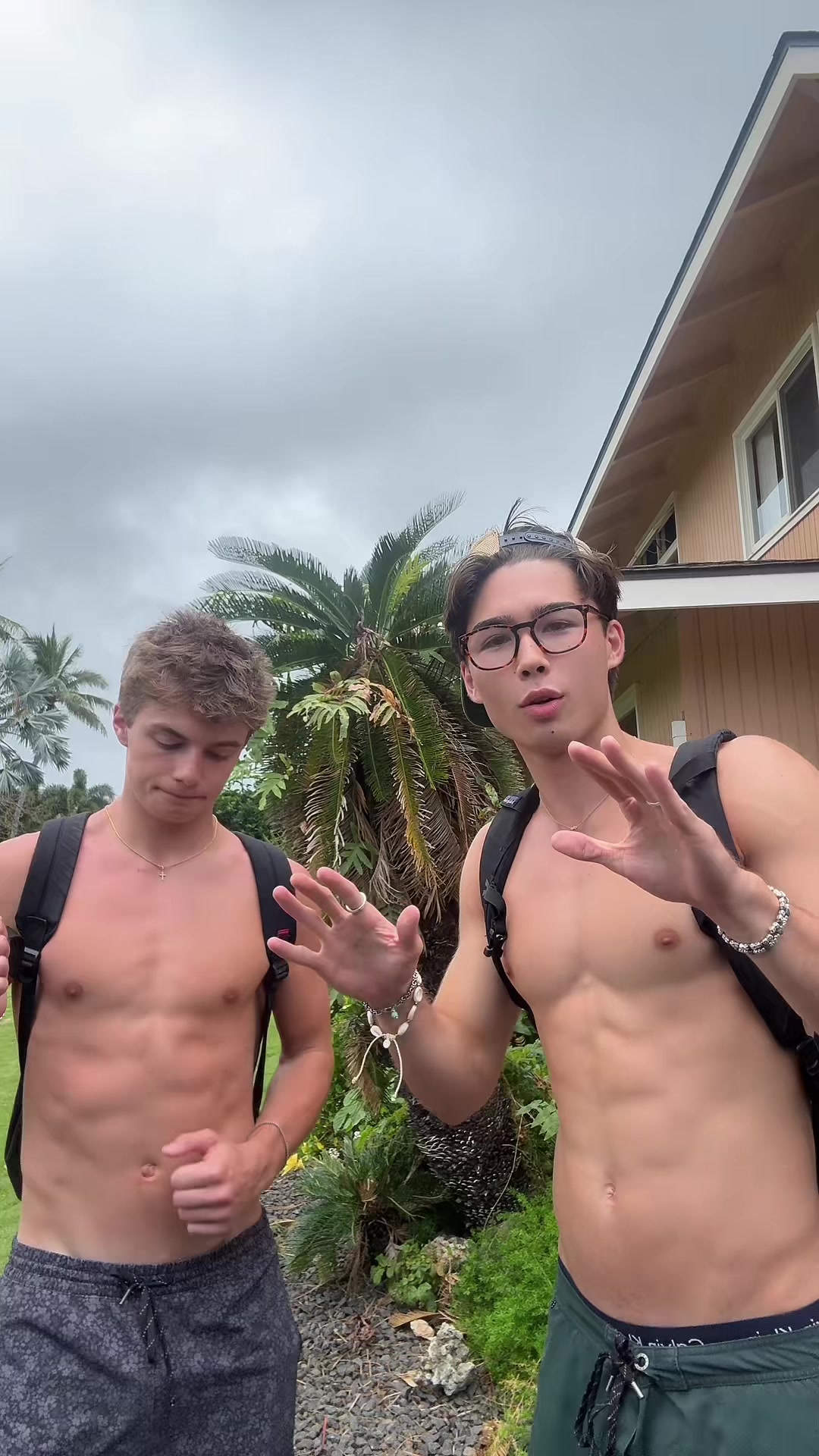 @zachhelzer