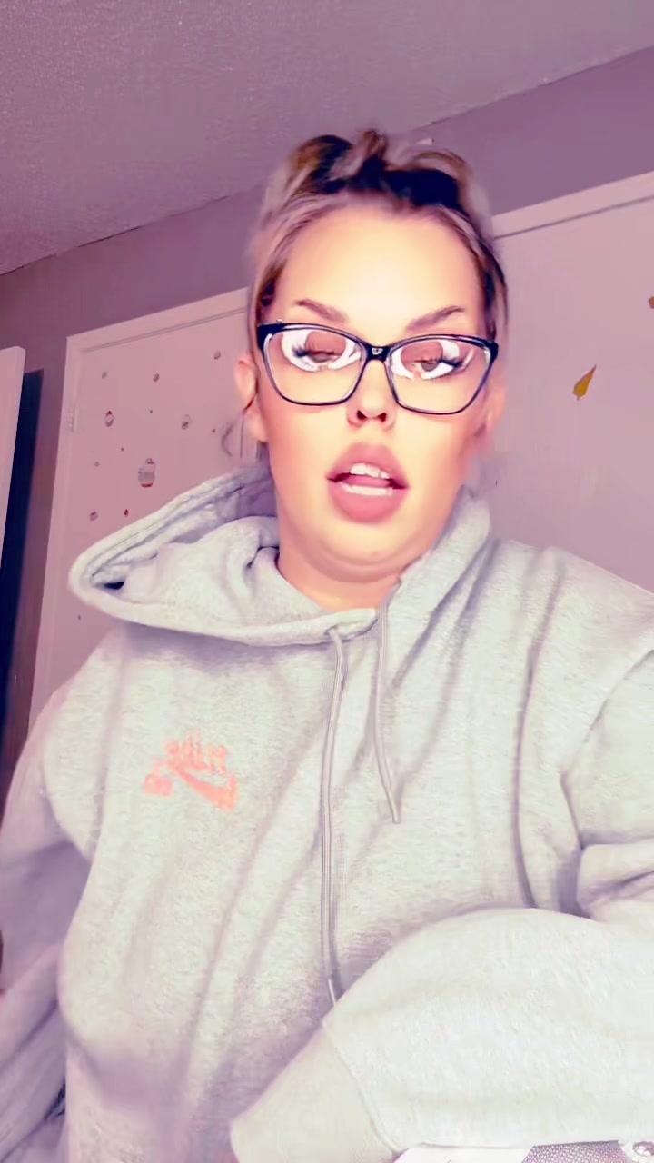 @VAGGIE SNACKS💜💕🤪