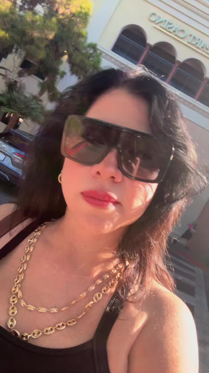 @carolinalouze