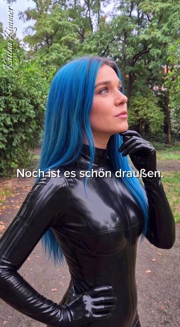 @Kailaa Zimmer "Blue"