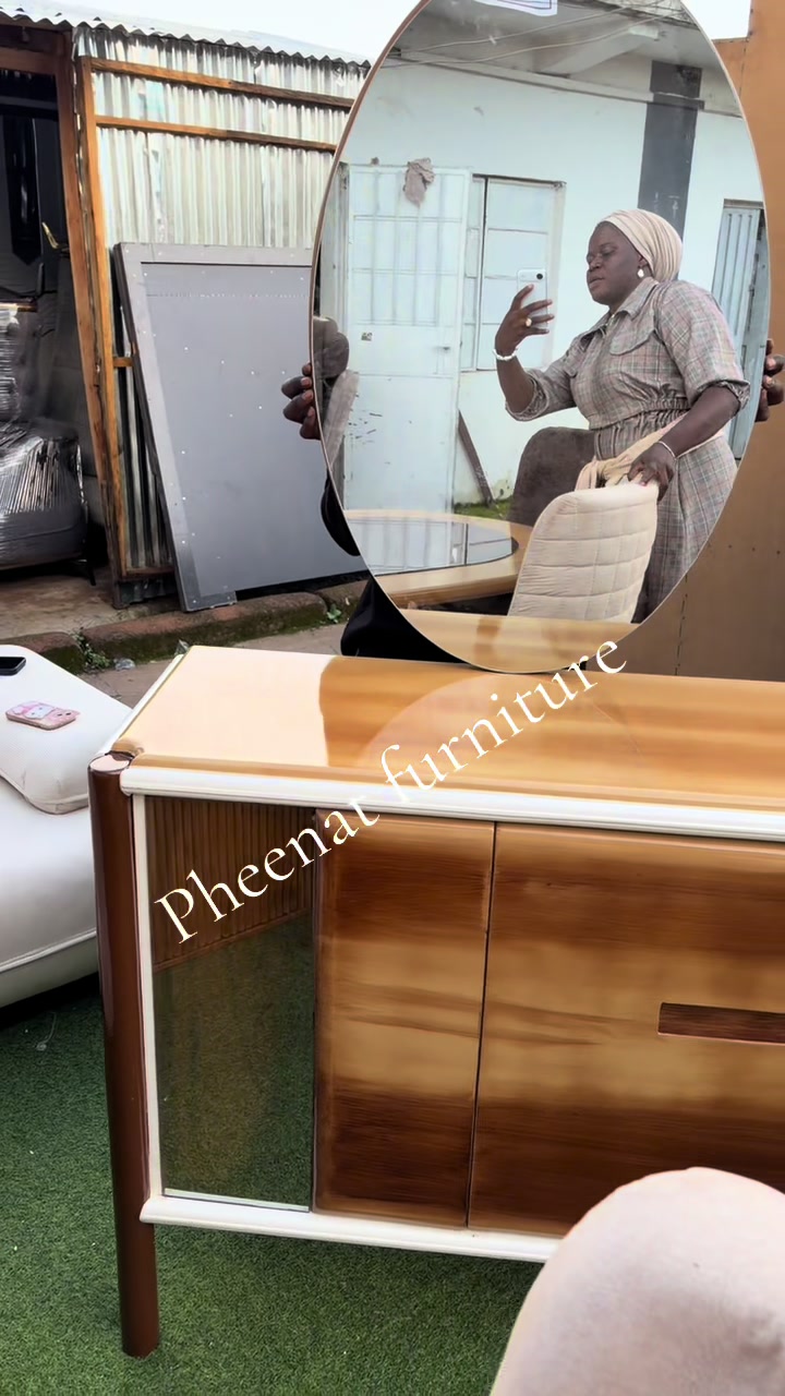 @furniture by pheenat jos