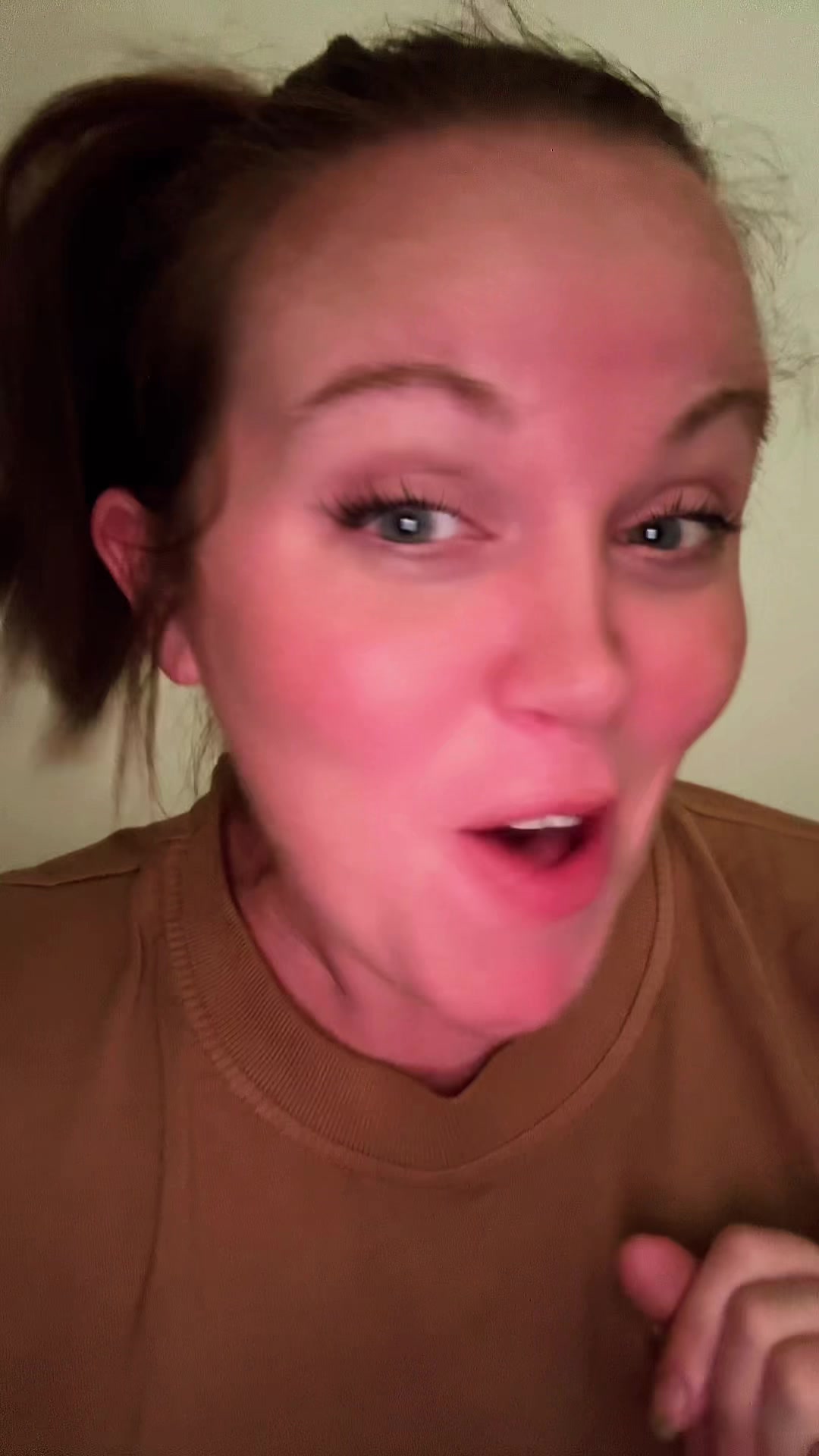@LyndsayK