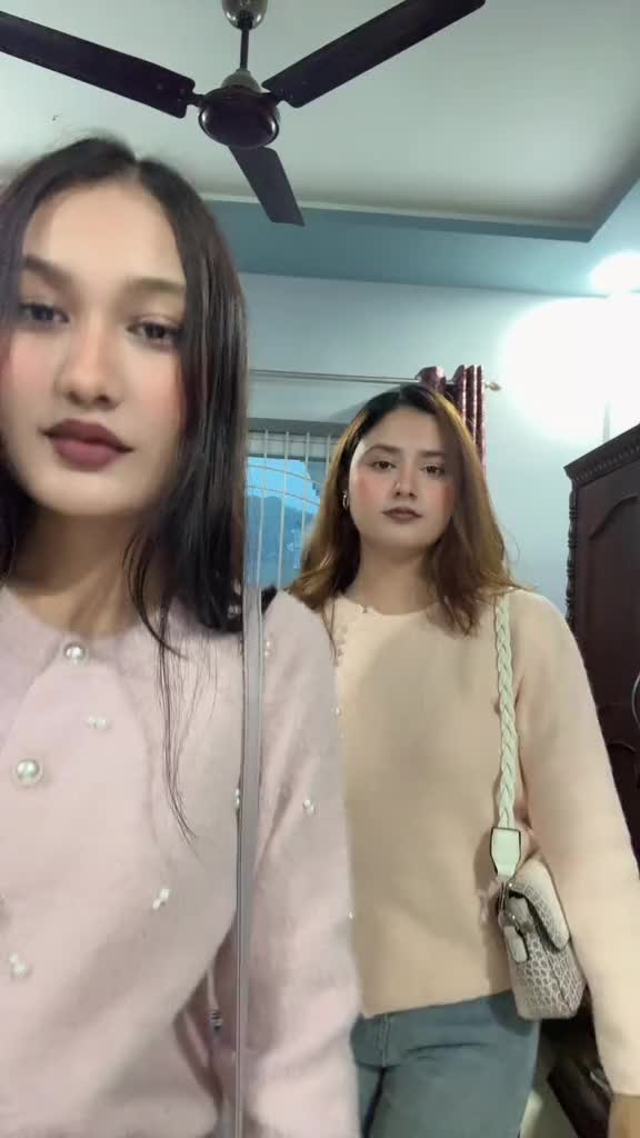 @Aayushaa._