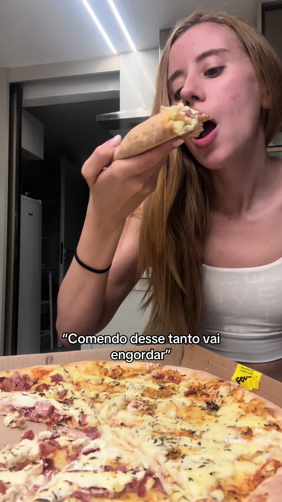 @Vitoria Nunes