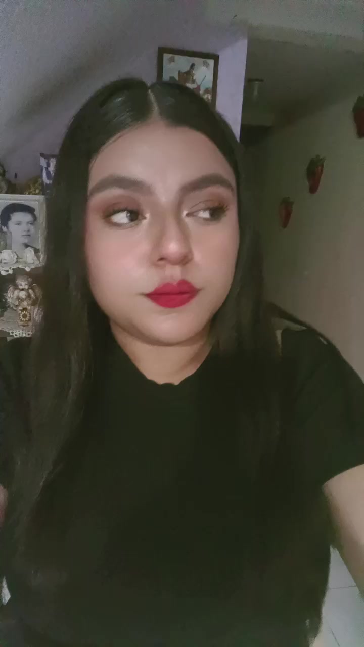 @Ďãňįėłä😎💋