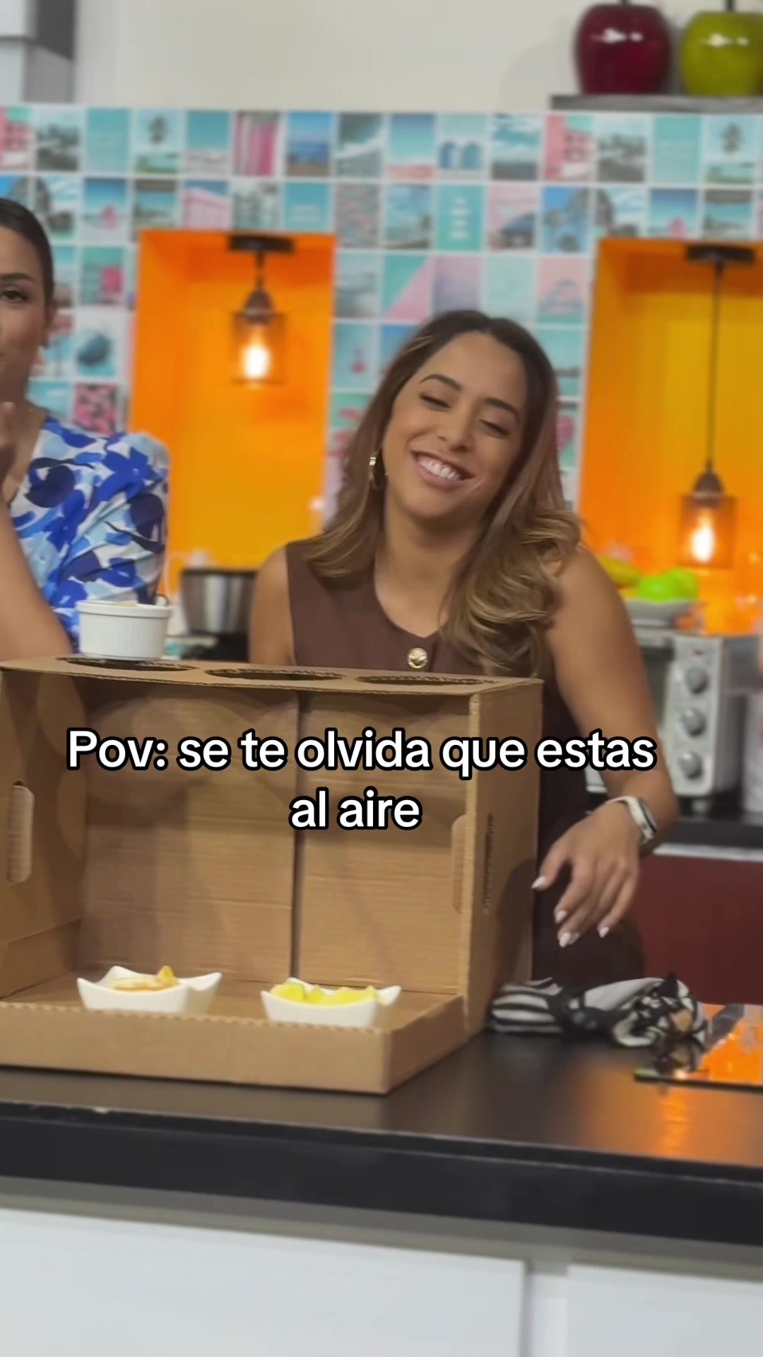 @HolaElSalvadorsv