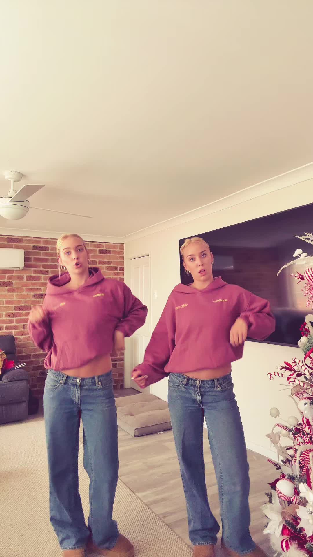 @𝐓𝐰𝐢𝐧𝐬 𝐱