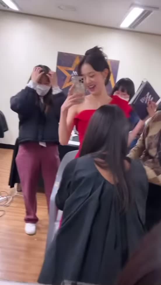 @Jang Wonyoung [장원영] 🐰