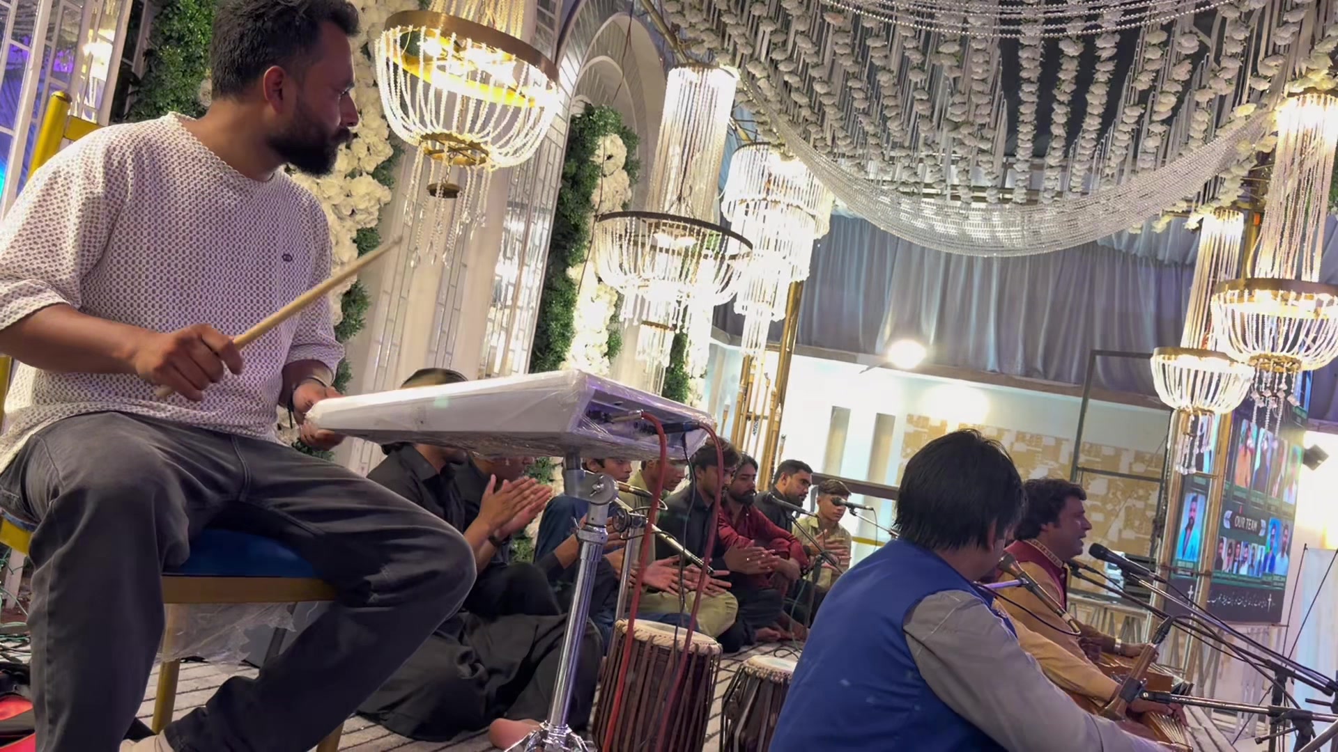 @Amir Niaz live beats