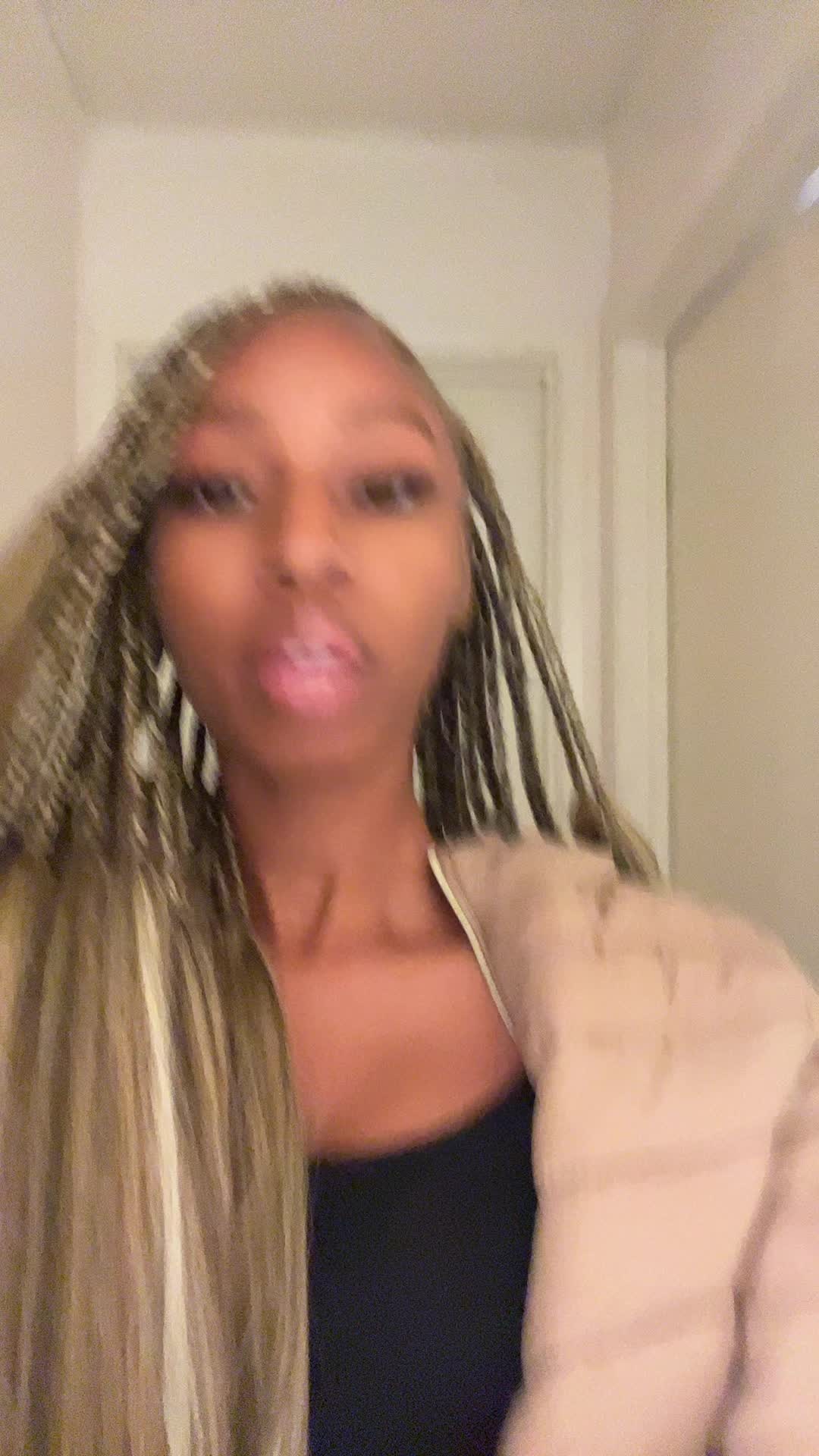 @🍭