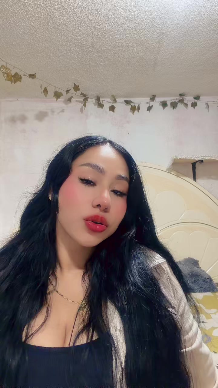 @Laurita Reyes