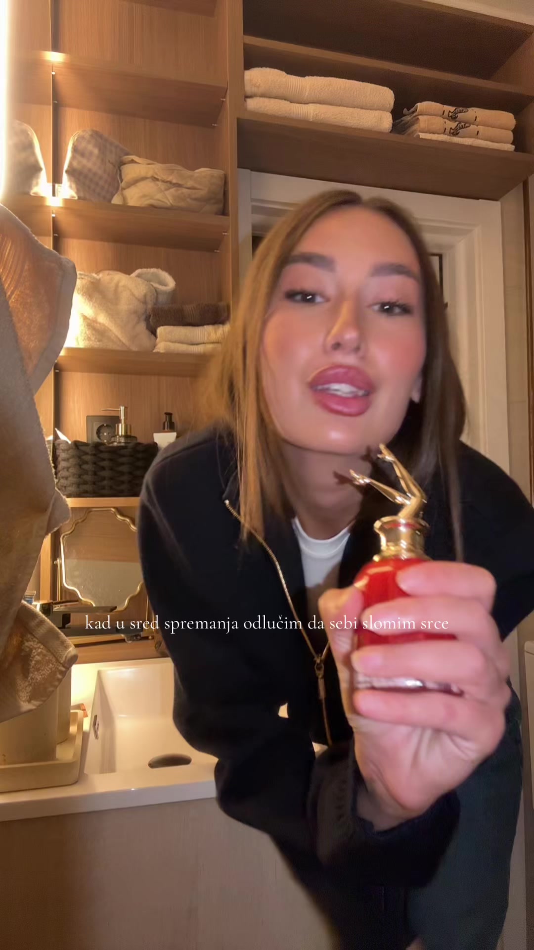@popoviiicanja