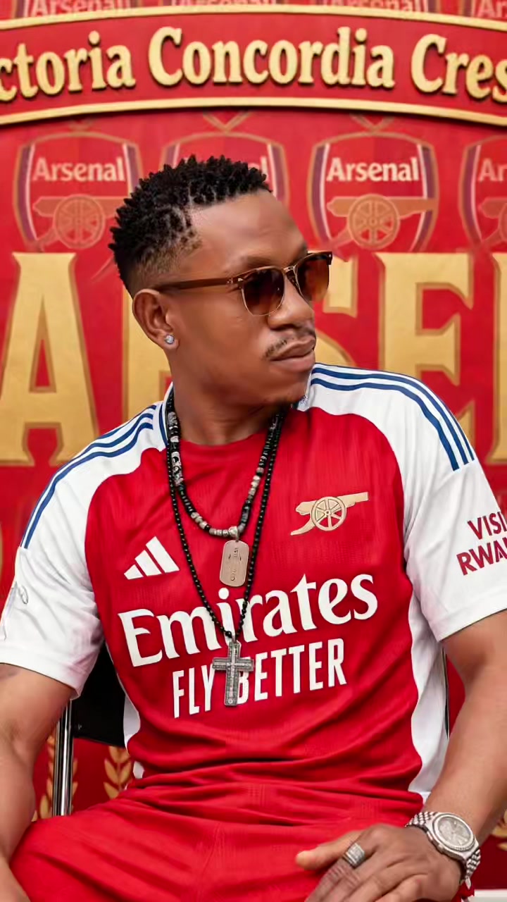 @Gold Cypher aka L❤ve Angel