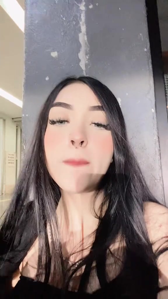 @Yanni Garza 🦋
