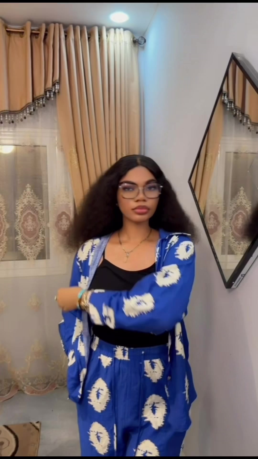@evaalana🇨🇩06