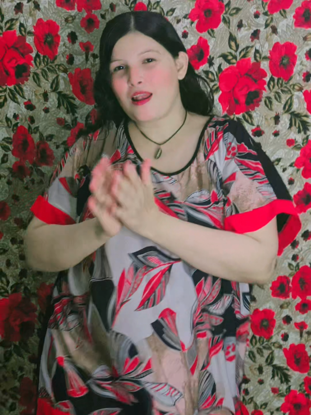 @👉❤L͙o͙v͙e͙l͙y͙❤👈