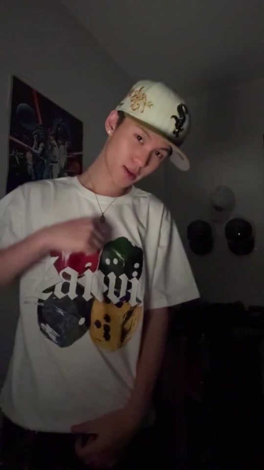 @Zanvis