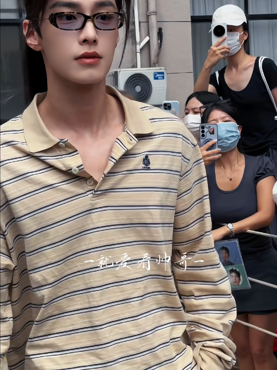 @💙🦈เหออวี่♡ฉลามน้อย🦈💙